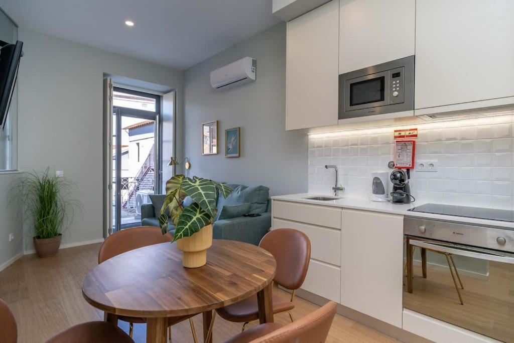 31 De Janeiro Flat By Amber Star Rent Porto Exterior foto